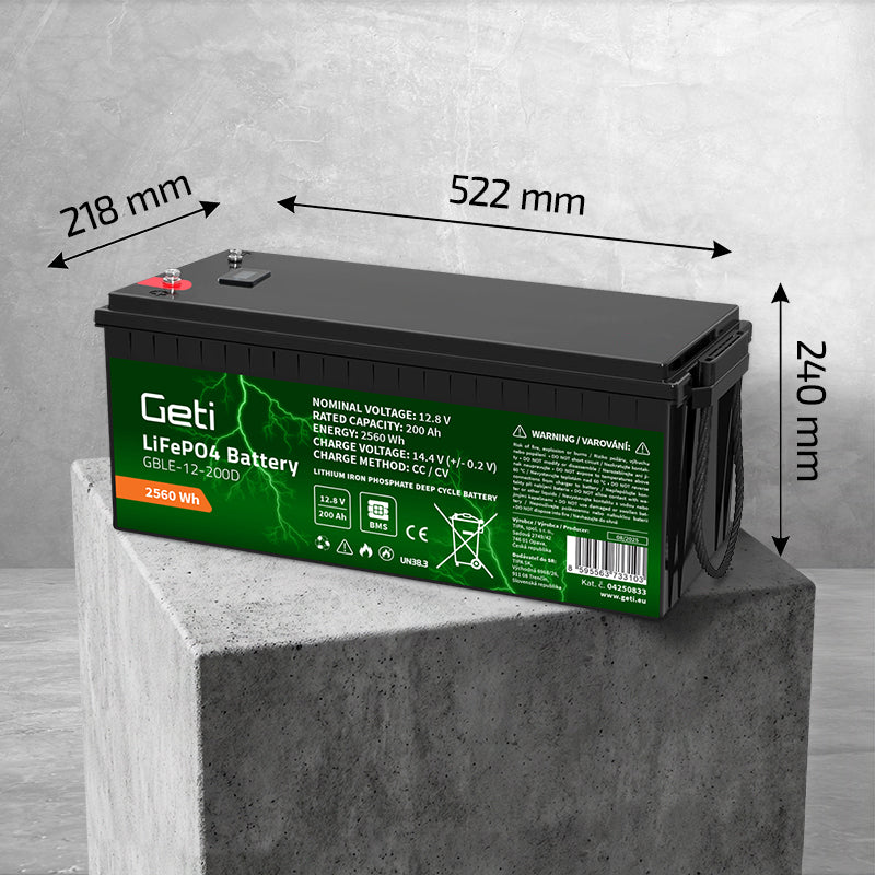 Baterie LiFePO4 12,8V 200Ah GETI GBLE-12-200D displej