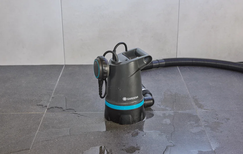 Čerpadlo ponorné GARDENA 9016-47 20000 Basic 2v1