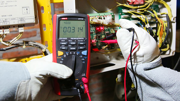 Multimetr UNI-T UT71C