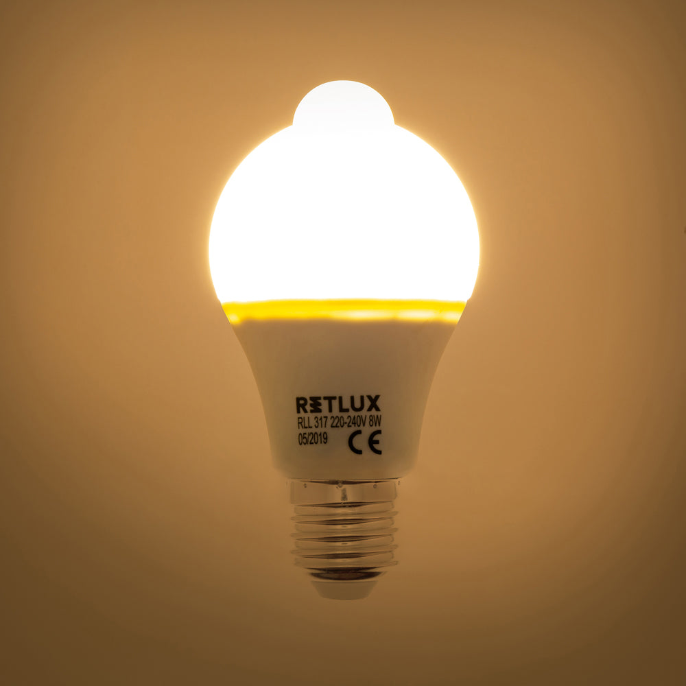 Žárovka LED E27  8W A60 bílá teplá RETLUX RLL 317 PIR