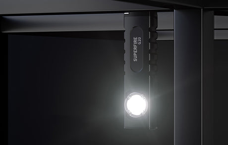 Svítilna SUPERFIRE G20