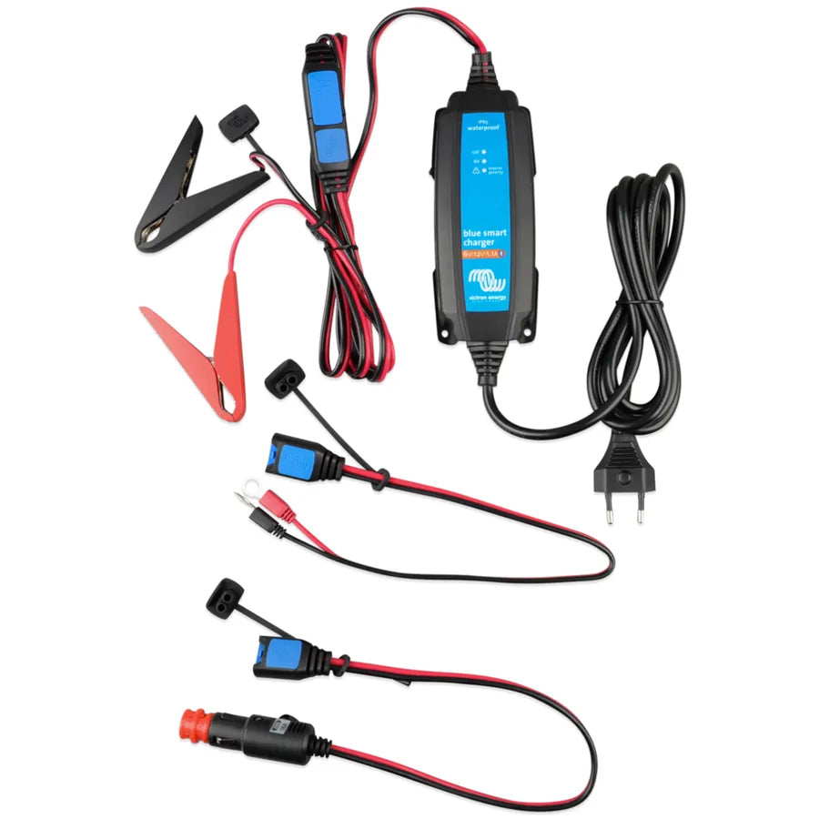 Chytrá nabíječka baterií BlueSmart 6V/12V - 1,1A IP65+DC konektor