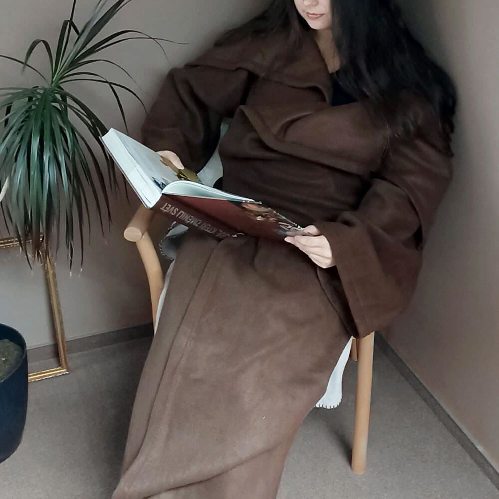 Deka s rukávy 4L 7179a Brown